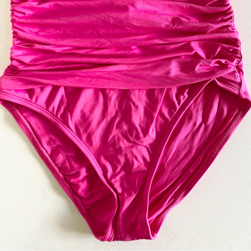 La Blanca “Island Goddess” One Piece Swimsuit in pink - Picture 3 of 13